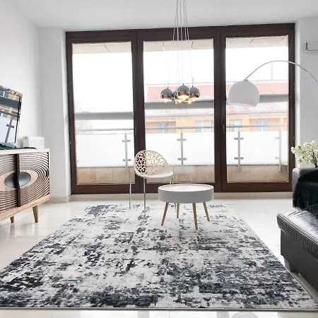 Apartament Kazimierza Wielkiego 5 Apartment *